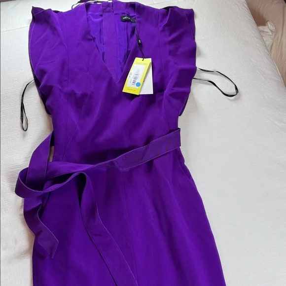 KAREN MILLEN
Frill Pencil Dress - Picture 3 of 10